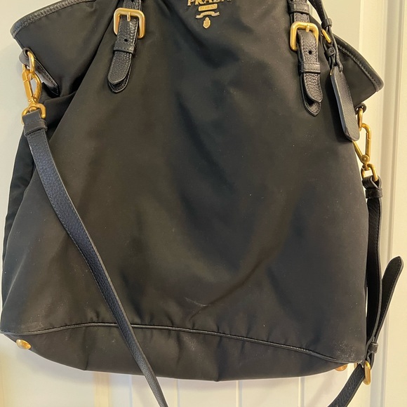 Authentic Prada should/bady cross bag - Picture 5 of 5